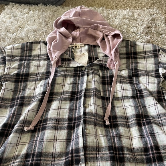 Women’s hooded flannel - Picture 2 of 5